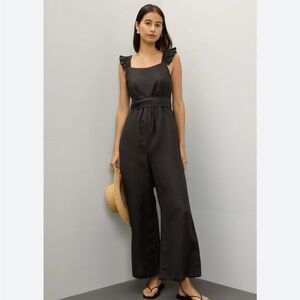 Black Ruffle-Strap romper— Sleeveless Women’s